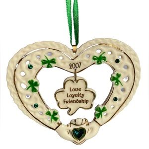 Danbury Mint Irish Ornament 2007 Love Loyalty Friendship